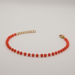 Roode kralen armbandje