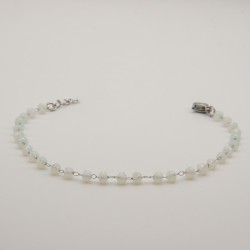 witte kralen armbandje