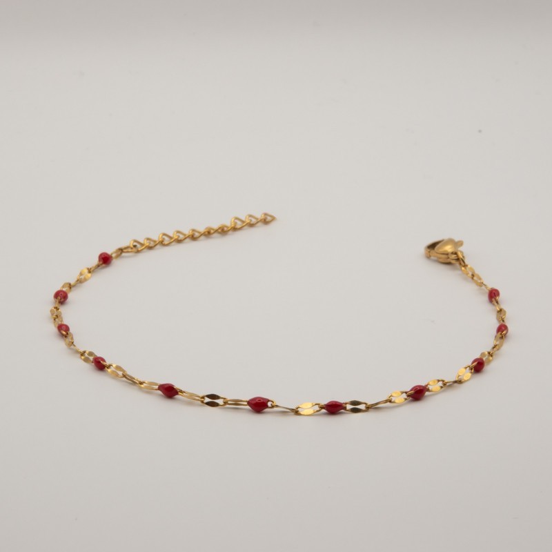 fijne roodde kralen armbandje met platte schakel fijne roodde kralen armbandje met platte schakel