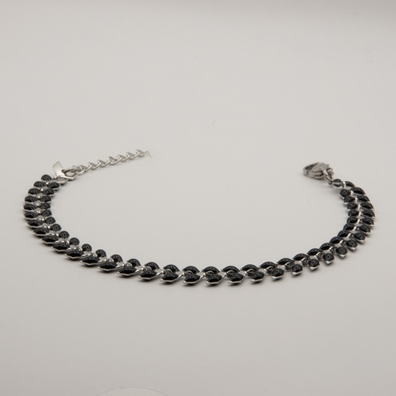 zwarte blaadjes armbandje zwarte blaadjes armbandje