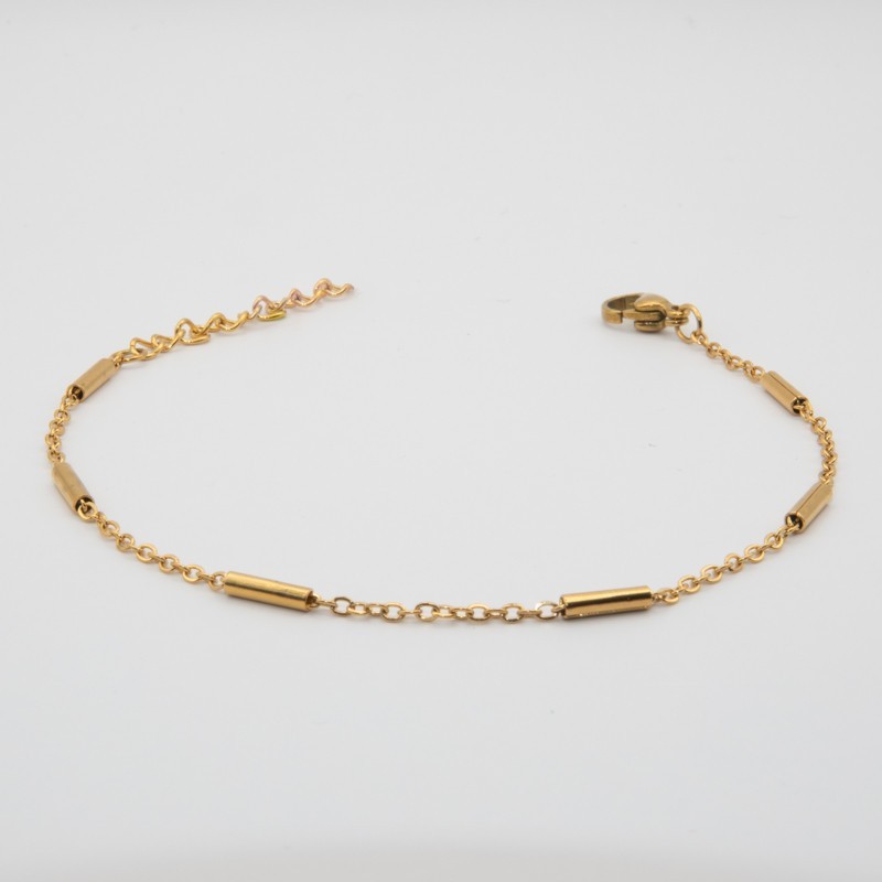 fijne pijpjes aan een fijn geschakelde armbandje fijne pijpjes aan een fijn geschakelde armbandje