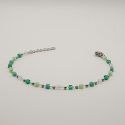 groen vierkante kraal met zilver balletje geschakeld armbandje