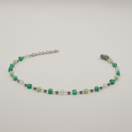 groen vierkante kraal met zilver balletje geschakeld armbandje