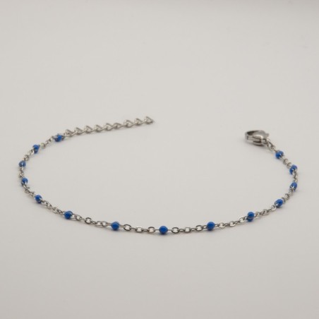 lichtblauw fijn geschakeld armbandje