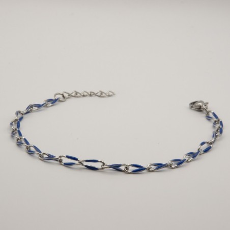 donkerblauw geschakeld armbandje